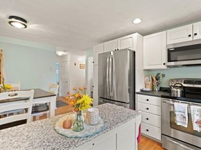 159 Marlborough Rd, Salem MA 01970