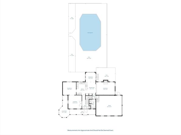 99 Country Club Dr, Northbridge MA 01588