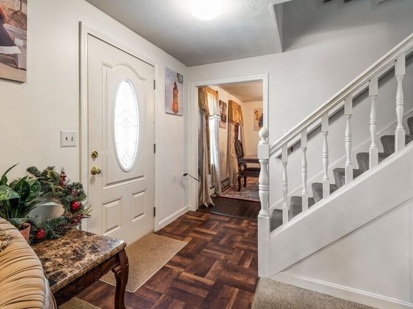 69 Bear Hill Road, Gardner MA 01440