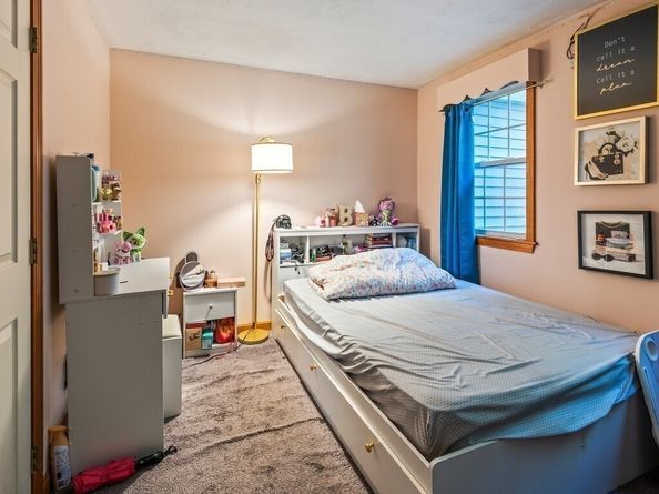 69 Bear Hill Road, Gardner MA 01440