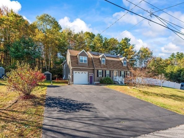 69 Bear Hill Road, Gardner MA 01440