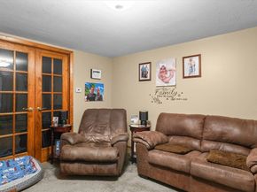 28 Lennon St, Gardner MA 01440