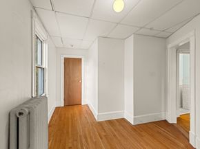 2 Laurel St, Chelsea MA 02150