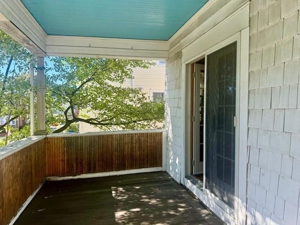 2 Laurel St, Chelsea MA 02150
