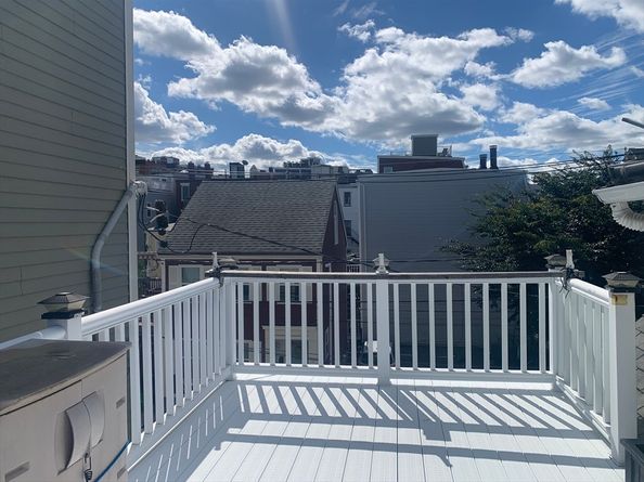 15 Russell St, Boston MA 02129