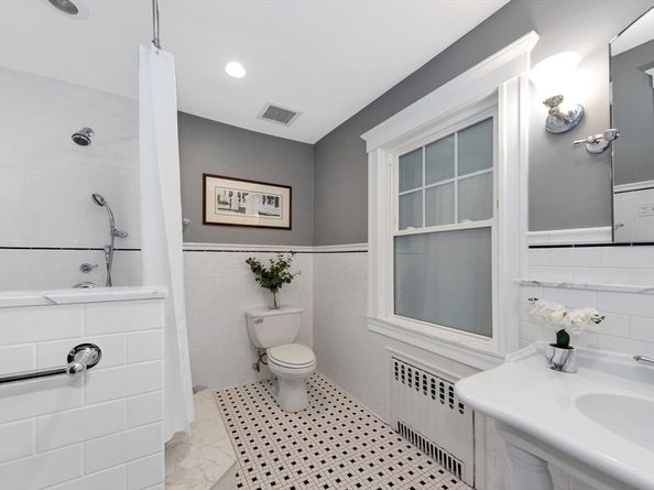 58 Bacon St, Winchester MA 01890