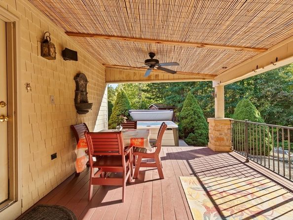 150 Ryder Road, Rochester MA 02770