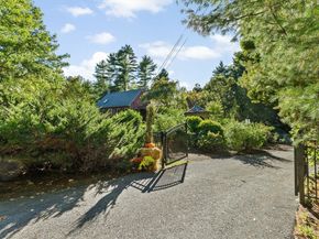 150 Ryder Road, Rochester MA 02770
