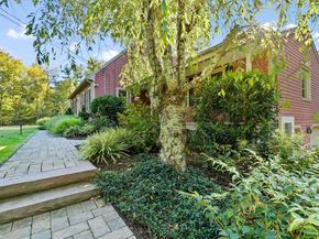 150 Ryder Road, Rochester MA 02770