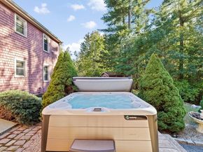 150 Ryder Road, Rochester MA 02770