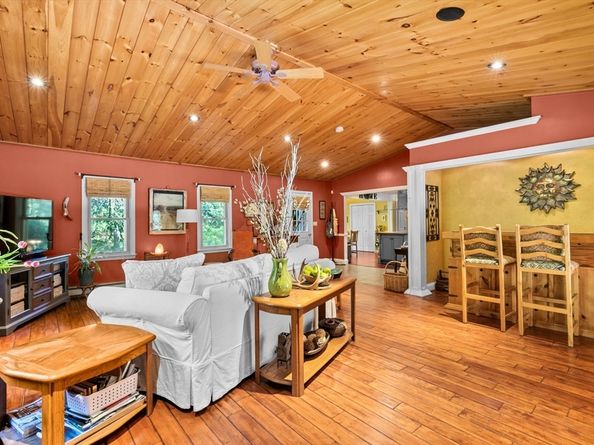 150 Ryder Road, Rochester MA 02770