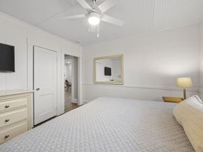 24 Cove St, Wareham MA 02558