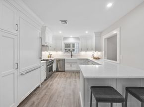 24 Cove St, Wareham MA 02558