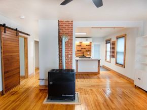 12 Cohasse St, Southbridge MA 01550