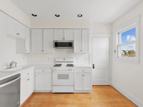 3 Clayton St 3, Watertown MA 02472