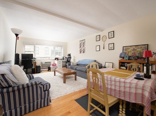 269 Harvard St. 19, Cambridge MA 02139