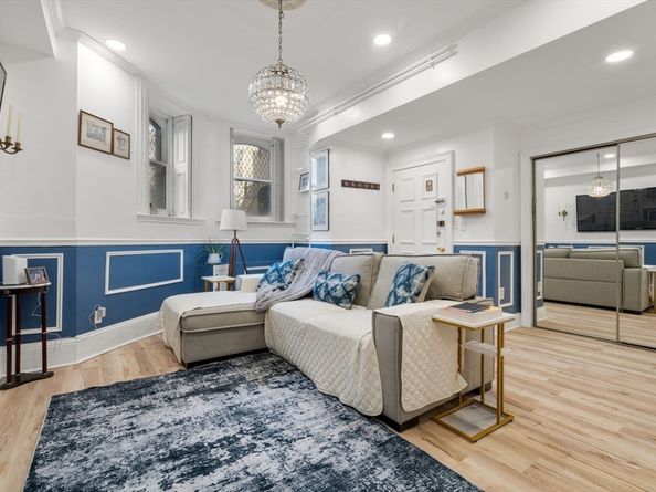 171 Beacon St B2, Boston MA 02116