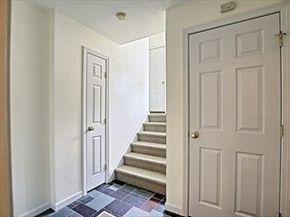 70 Londonderry Rd 70, Grafton MA 01519