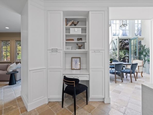 120 Cabot St, Brookline MA 02467