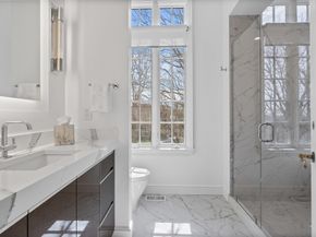 120 Cabot St, Brookline MA 02467