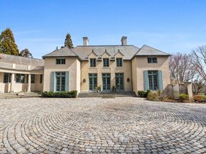 120 Cabot St, Brookline MA 02467