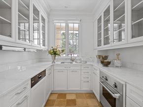 120 Cabot St, Brookline MA 02467