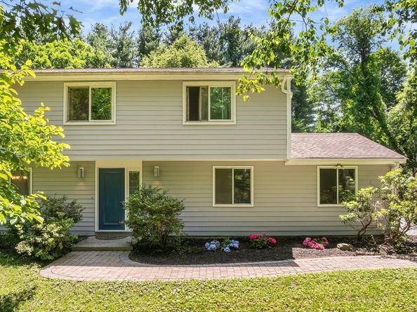 47 Churchill St, Sudbury MA 01776