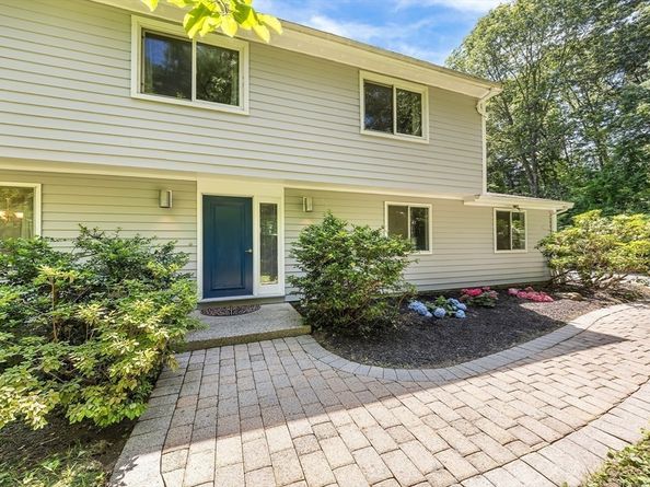 47 Churchill St, Sudbury MA 01776