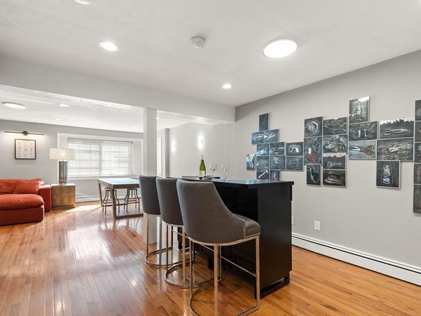 263 Hunnewell Street, Needham MA 02494