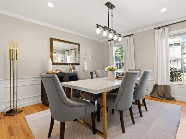 263 Hunnewell Street, Needham MA 02494