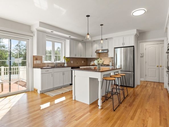 263 Hunnewell Street, Needham MA 02494