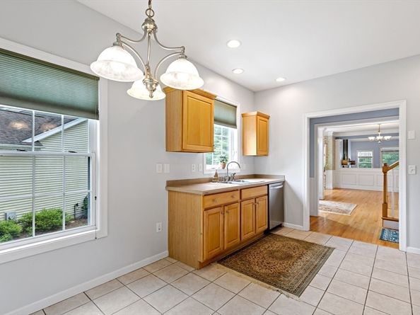 31 Fox Hollow, Plymouth MA 02360