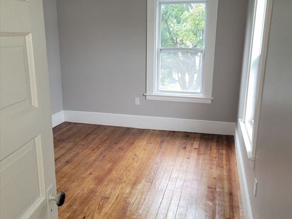 144 Ames St, Brockton MA 02302