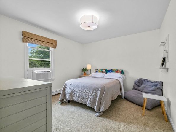 168 Maple St, Boston MA 02132