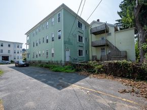 9-11 Dover St, Worcester MA 01609