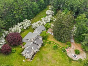 9 S Pasture Ln