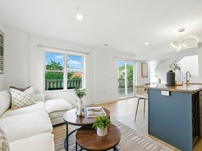 2440 Massachusetts Ave 41, Cambridge MA 02140
