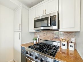 2440 Massachusetts Ave 41, Cambridge MA 02140
