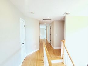 4 Wagon Trl, Lakeville MA 02347