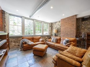 55 Parkwood Drive, Milton MA 02186