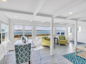 87 Fort Point Rd, Weymouth MA 02191