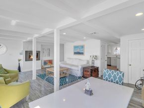 87 Fort Point Rd, Weymouth MA 02191