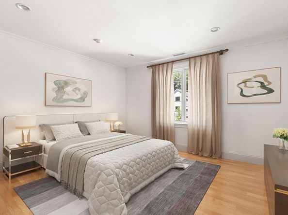 22 Scotney, Newton MA 02467