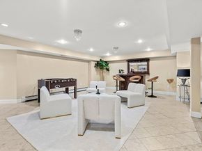 22 Scotney, Newton MA 02467