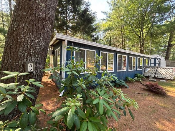 35 Wareham St 35, Carver MA 02330