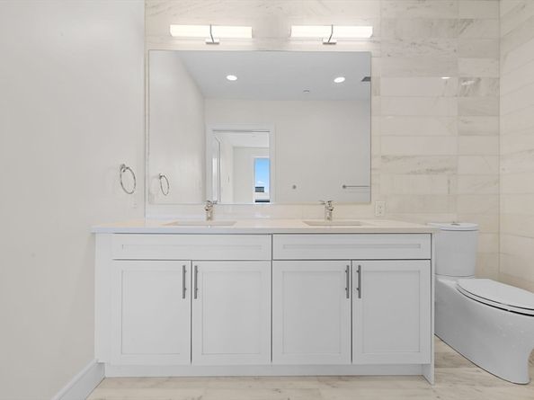 301 Border Street 211, Boston MA 02128