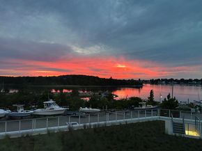 10 Shipyard Drive 313, Hingham MA 02043