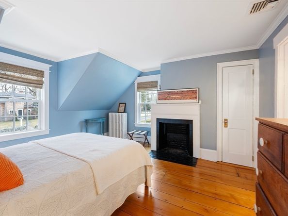 245 S Main St, Cohasset MA 02025