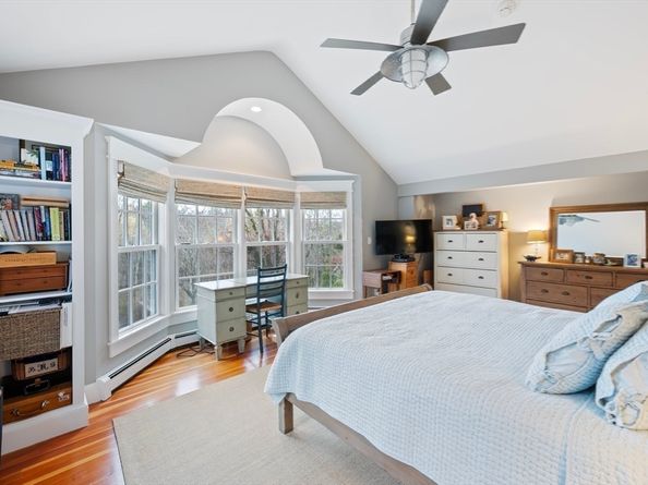 245 S Main St, Cohasset MA 02025