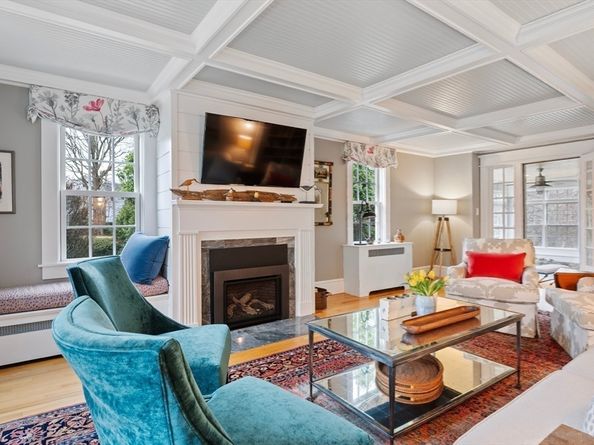 245 S Main St, Cohasset MA 02025
